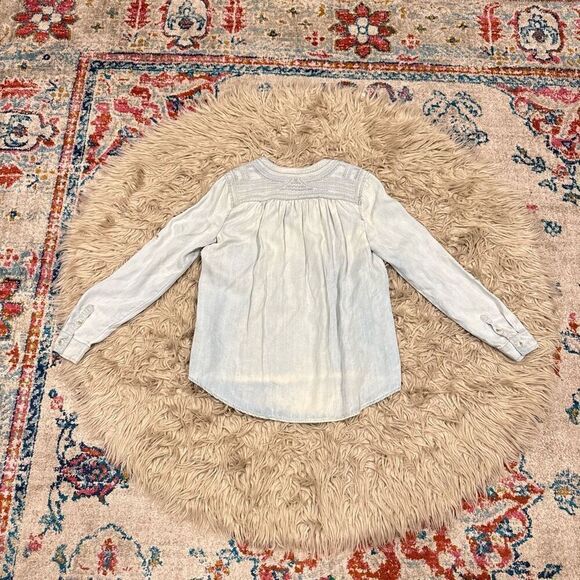 Holding Horses Chambray button down blouse XS - Picture 3 of 4